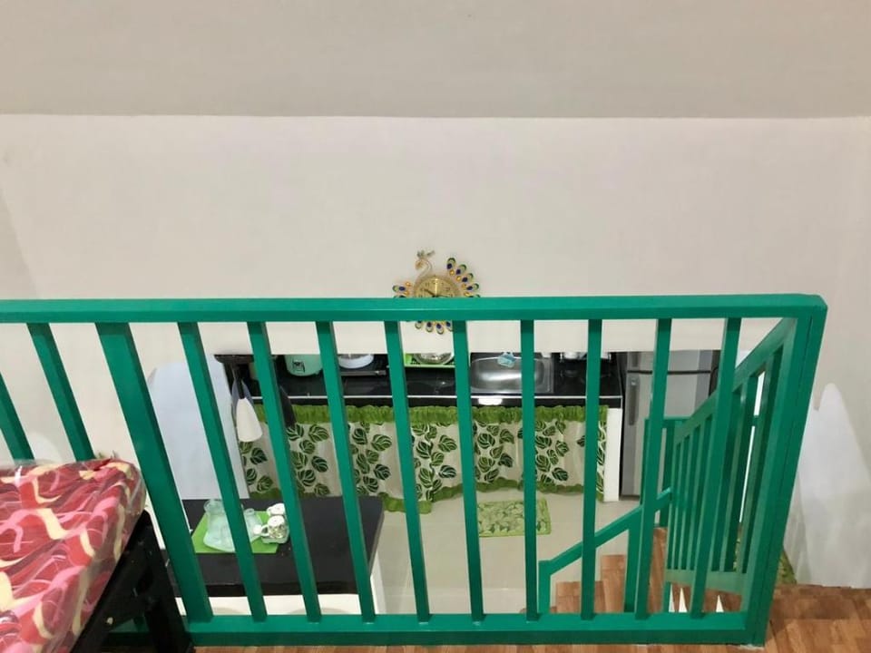 Tres Marias Dos Barakos Transient (Green) Vacation rental in Calamba