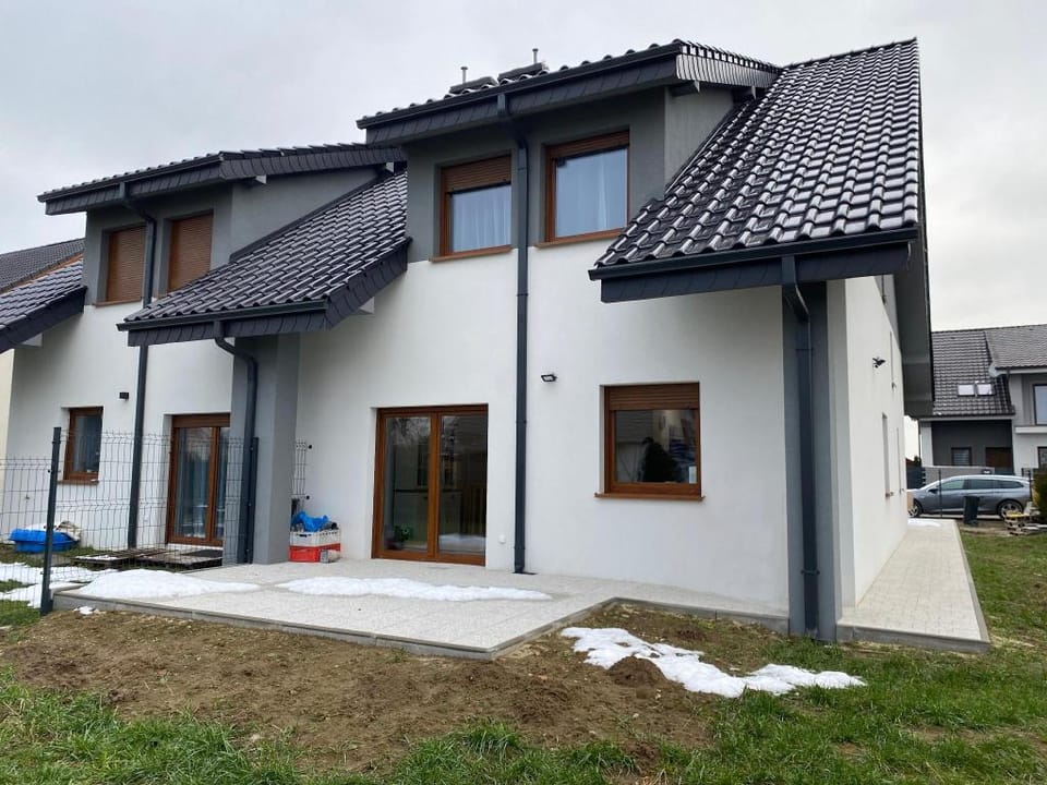 Diamentowa 7 Rent Home Hotel in Greater Poland Voivodeship