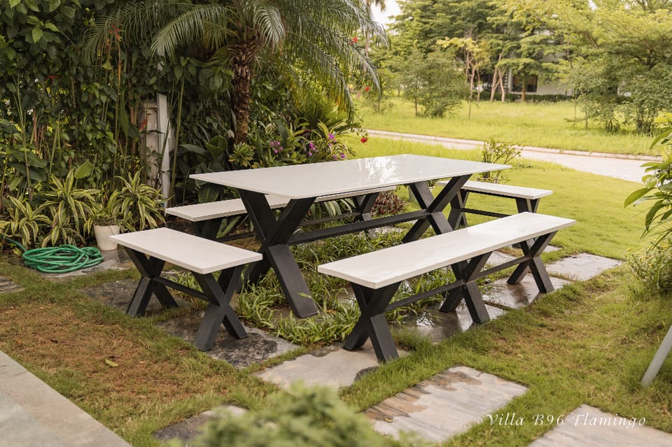 Big Luxury Villa B96 for Family in Flamingo Resort Villa in Laos