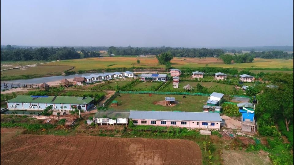 Rahaman Farm House Hotel in West Bengal