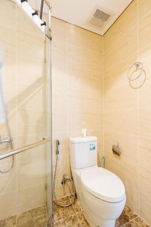 One bedroom apartment with high floor in CauGiay Apartment in Laos