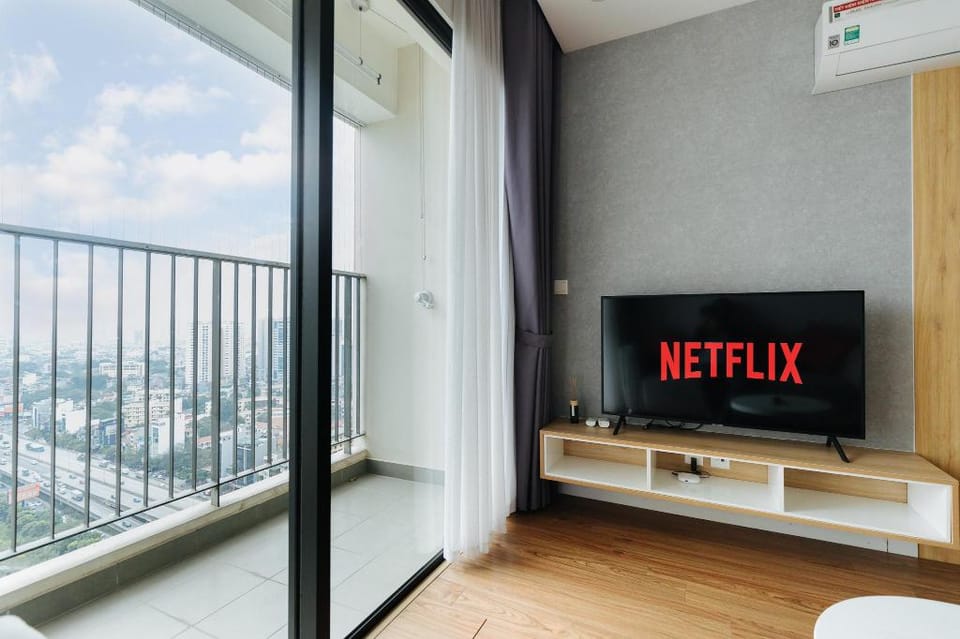 One bedroom apartment with high floor in CauGiay Apartment in Laos