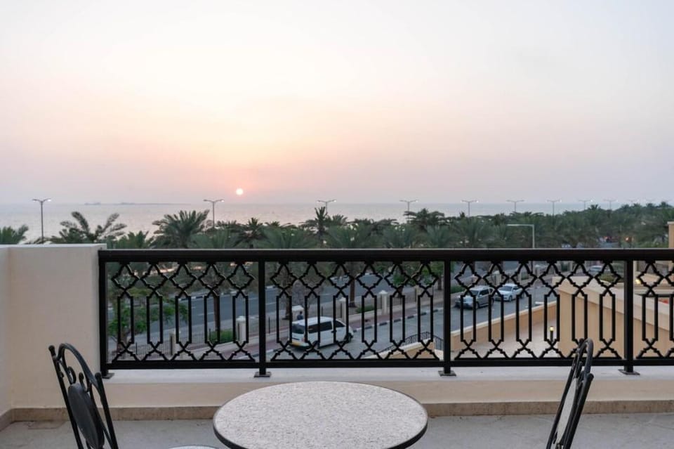 Luxury Sea View 1B Apartment in RAK Apartment in Ras al Khaimah