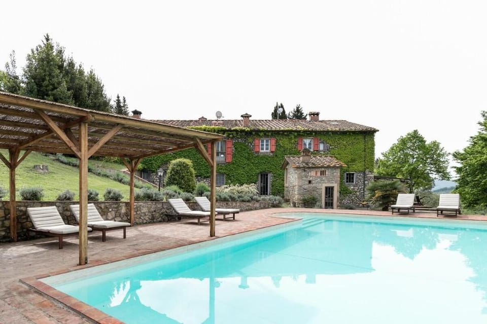 Private Retreat in Tuscan Countryside Villa in Tuscany