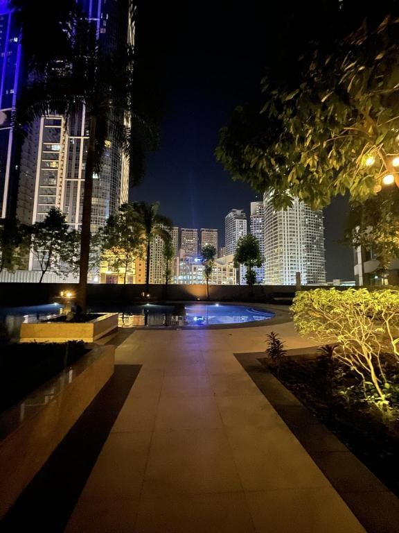EJ’sstaycation (22nd F) with 200mbps Wi-Fi/NETFLIX Apartment in Pasig