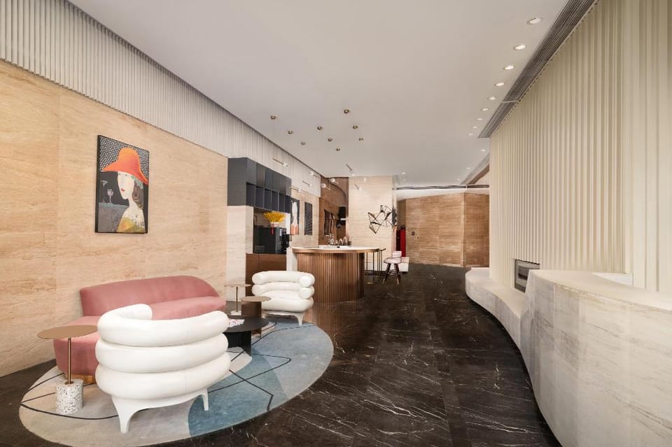 Citadines West Yan'an Road Apartment in Shanghai