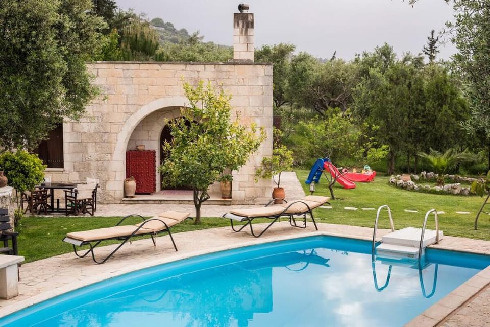 Two-Bedroom Villa in Countryside Villa in Crete