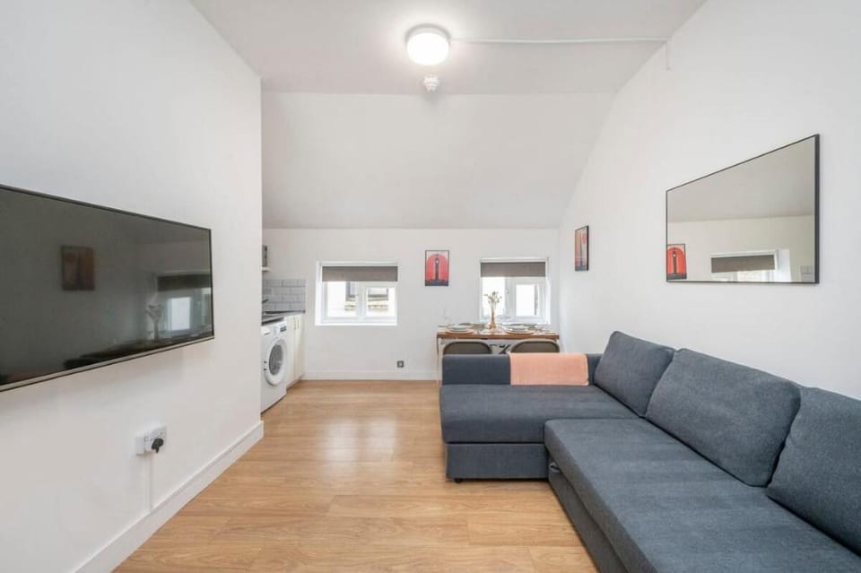The Cutesy - Fitzrovia - by Frankie Says Apartment in London Borough of Islington