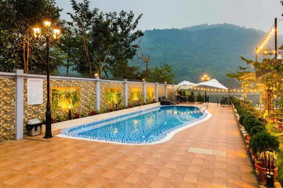 Family House Villa Soc Son Villa in Laos