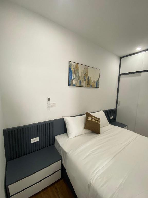 Green Pearl Bac Ninh City 2br Apt , Le Thai To Str Apartment in Laos