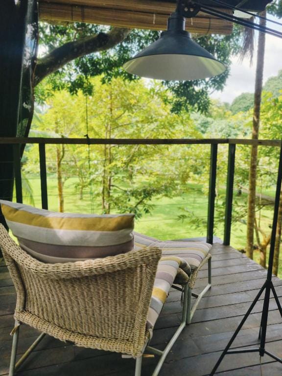 Treehouse Suite perfect for couples Vacation rental in Calabarzon