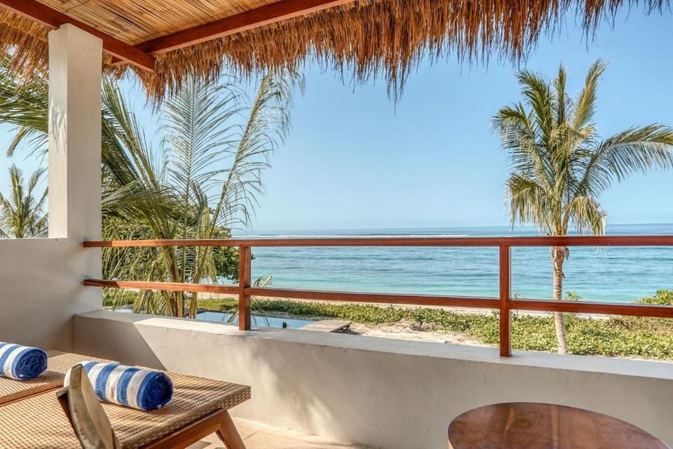 Gorgeous 1BR BeachFront Ocean View Torok Beach Vacation rental in West Praya