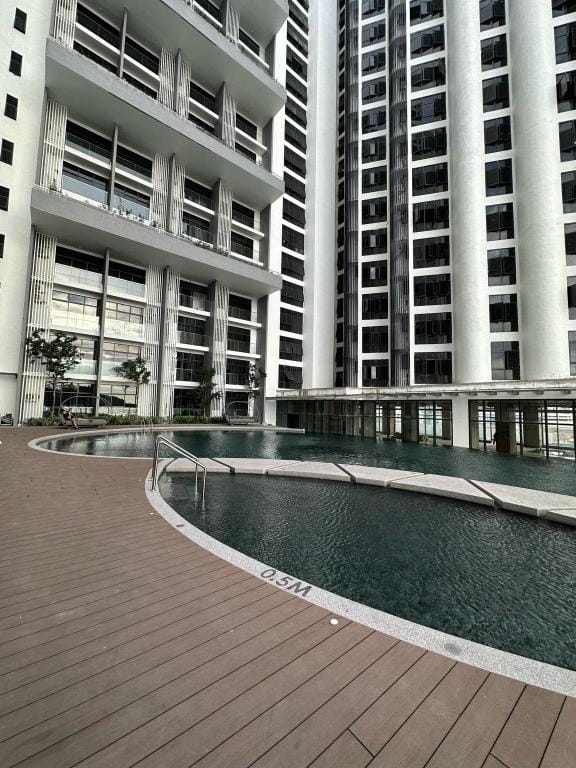 Sea view The Shore Luxury Newly Renovated Homestay Apartment in Kota Kinabalu