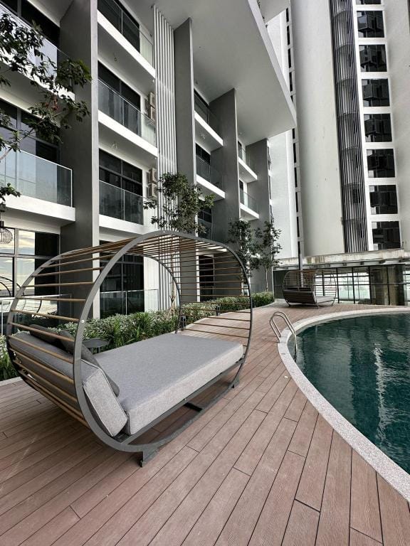Sea view The Shore Luxury Newly Renovated Homestay Apartment in Kota Kinabalu