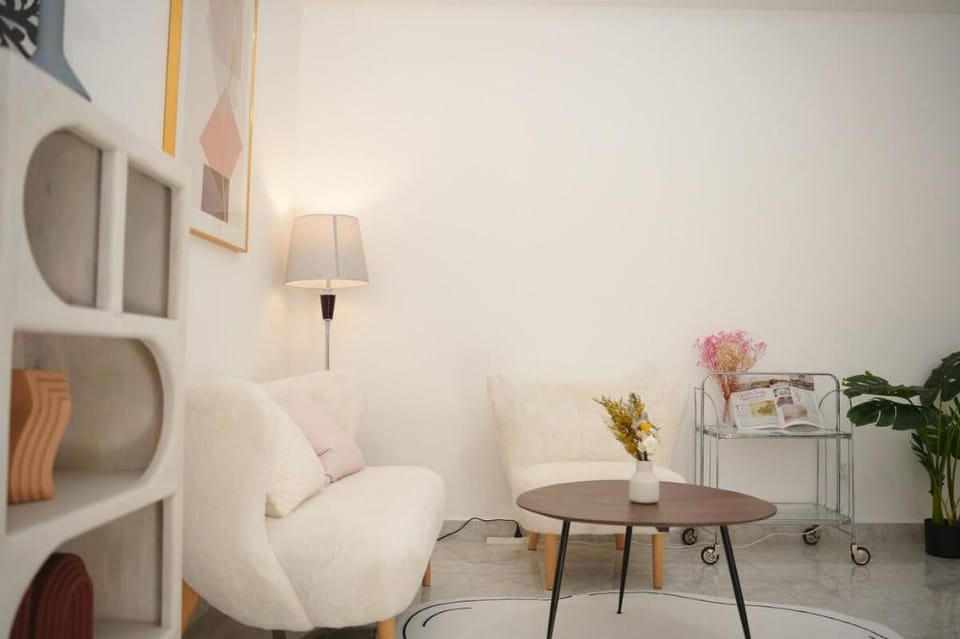 Căn hộ với phong cách Bắc Âu tối giản đầy tinh tế Apartment in Ho Chi Minh City