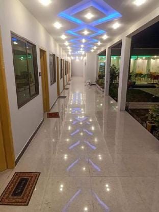 Mawa Hotel and Restaurant Apartment in Pakistan