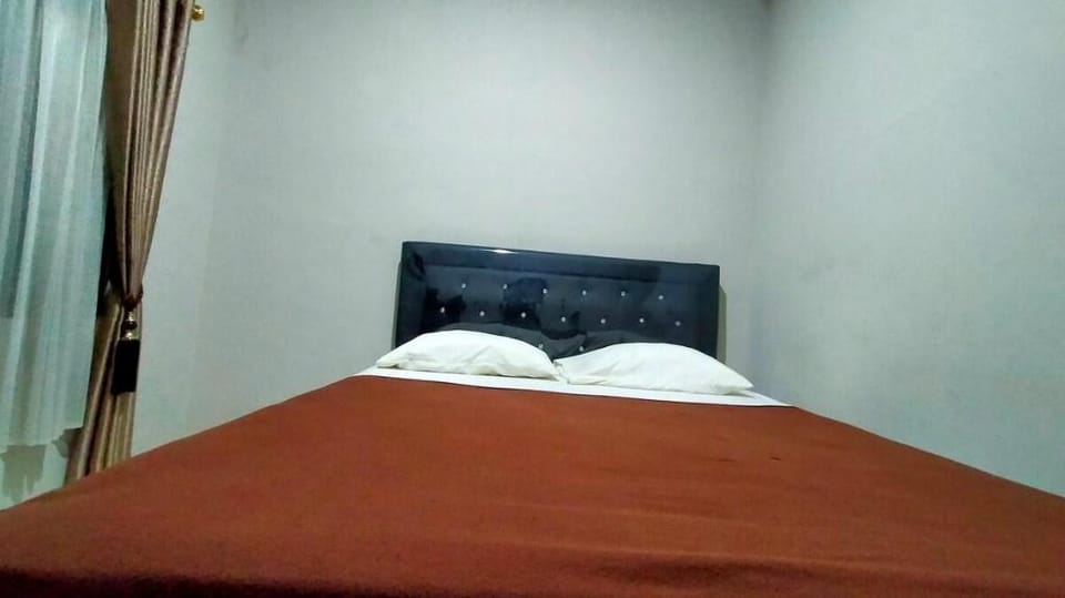 Hotel di Ciamis yang murah - Aqsa Guest House   Apartment in West Java