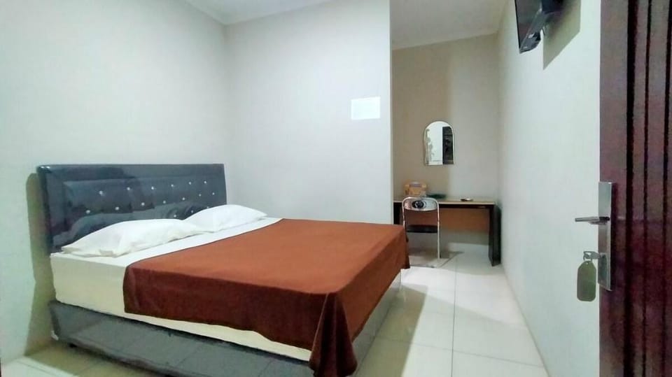 Hotel di Ciamis yang murah - Aqsa Guest House   Apartment in West Java
