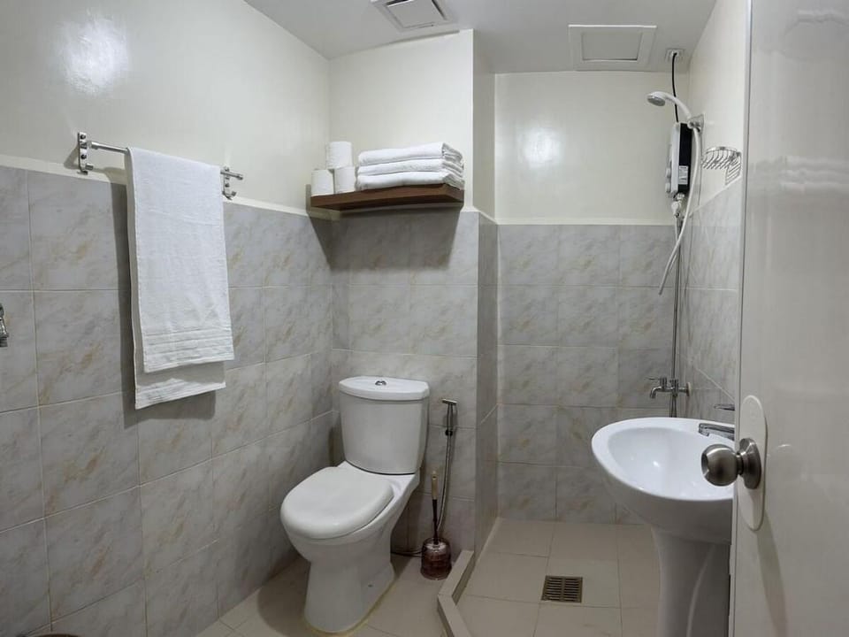 Seawind Condo 2 BR Unit In[New Fully Furnished] Vacation rental in Davao City