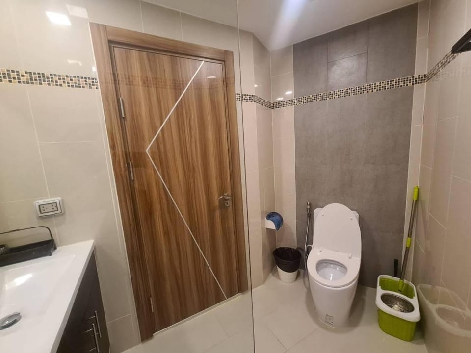 Laguna beach resort 3 ลากูน่า บีช รีสอร์ท Apartment in Pattaya City