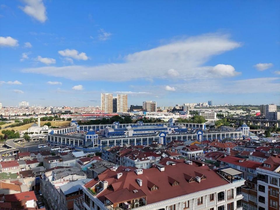 Modern Flat Apt Near City Center Apt. 49 Apartment in Istanbul
