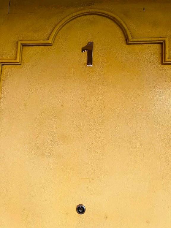 Adamian Apartelle Room 1 Apartment in Calabarzon