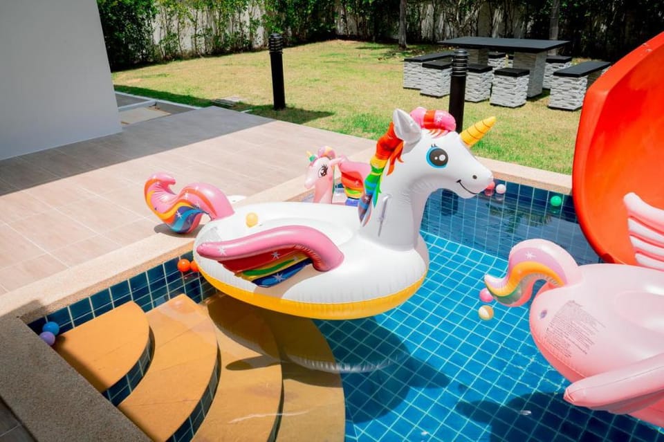 Happy Pool Villa Hua Hin Villa in Hua Hin District
