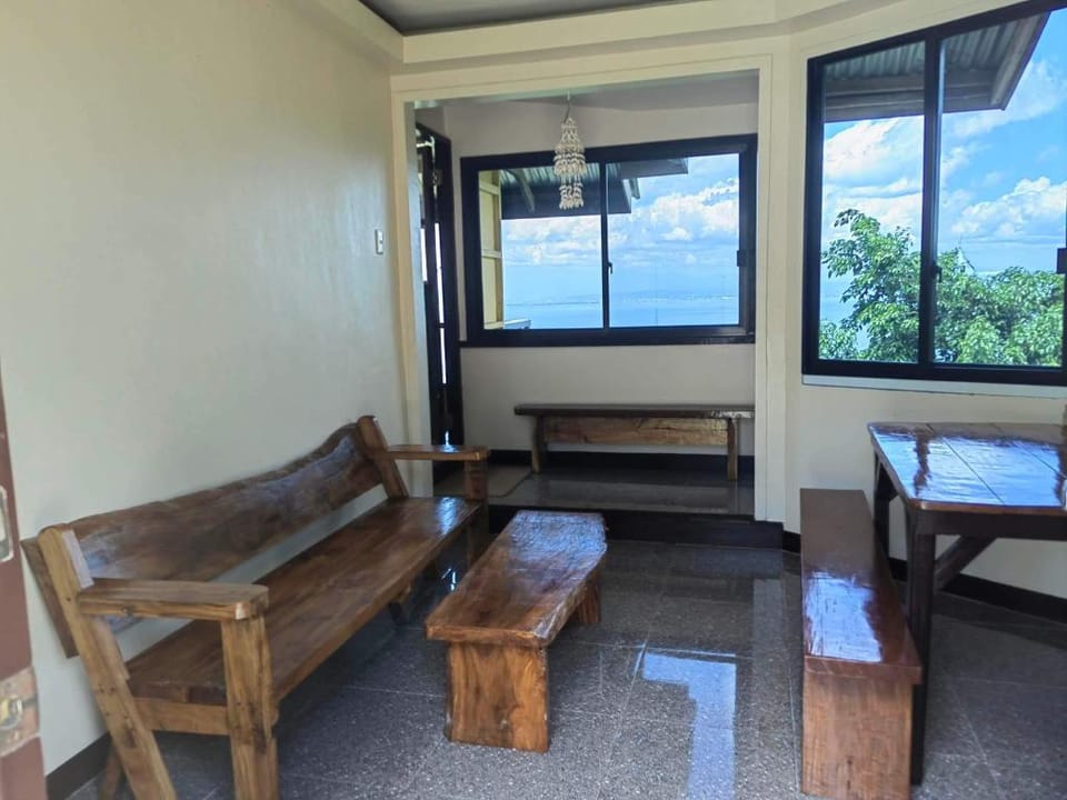 Anonang Cloud Nine-Samal Island Vacation rental in Island Garden City of Samal