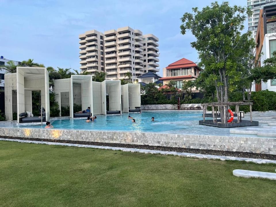 Executive 1 Bedroom @ Veranda By Hello Pattaya Apartment in Pattaya City