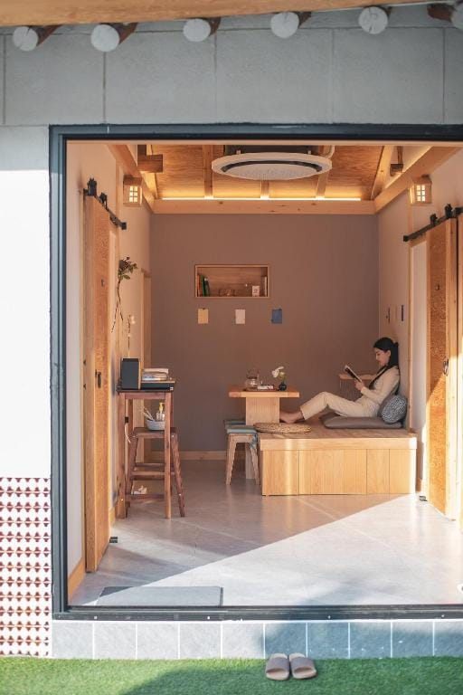 Yuyuga_Hinoki Bathtub for Deep and Rich Relaxation :: 'Yuyuga' Vacation rental in South Korea