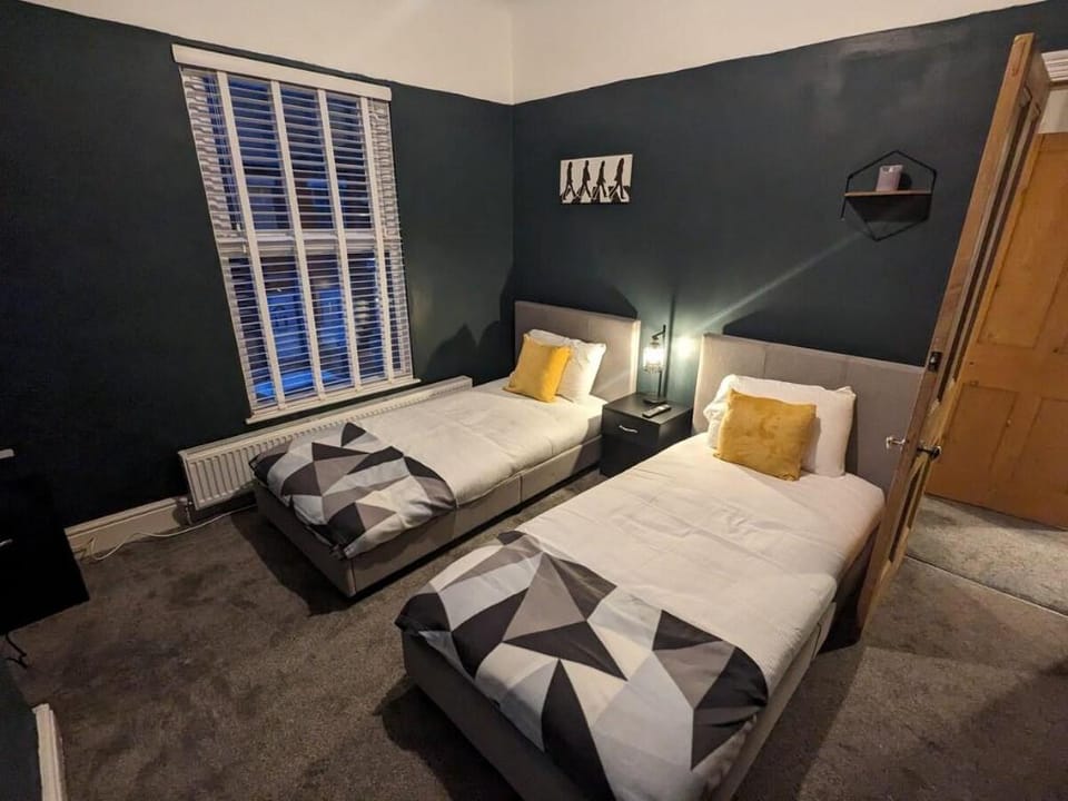 Crawford Avenue Retreat Vacation rental in Liverpool