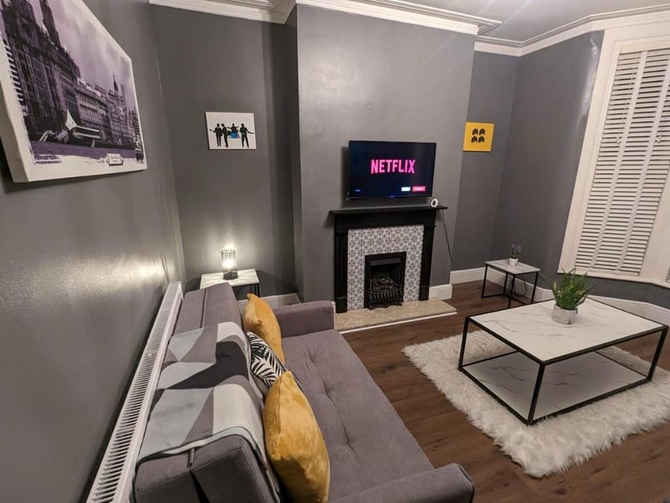 Crawford Avenue Retreat Vacation rental in Liverpool