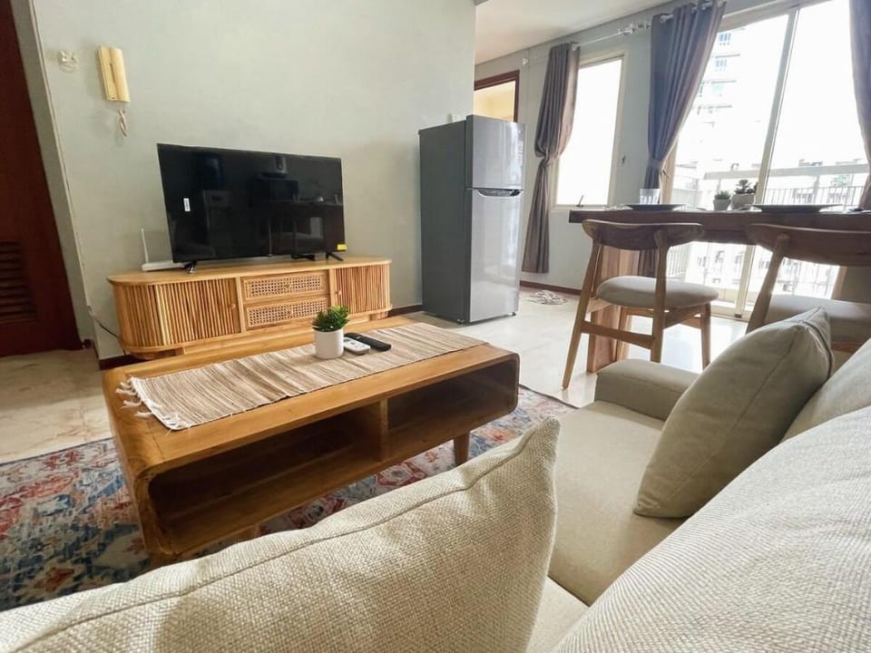 ARRAM | No.133 | Direct Access to The Mall Apartment in Jakarta