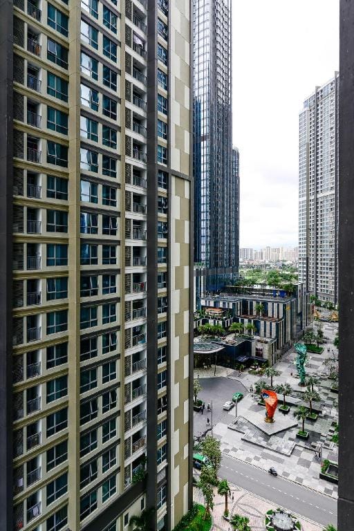 One Br service apart in Vinhomes central Park L4 Apartment in Ho Chi Minh City