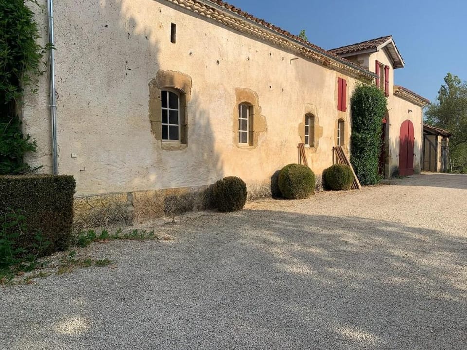 Maison Gardien au Chateau Vacation rental in Occitanie