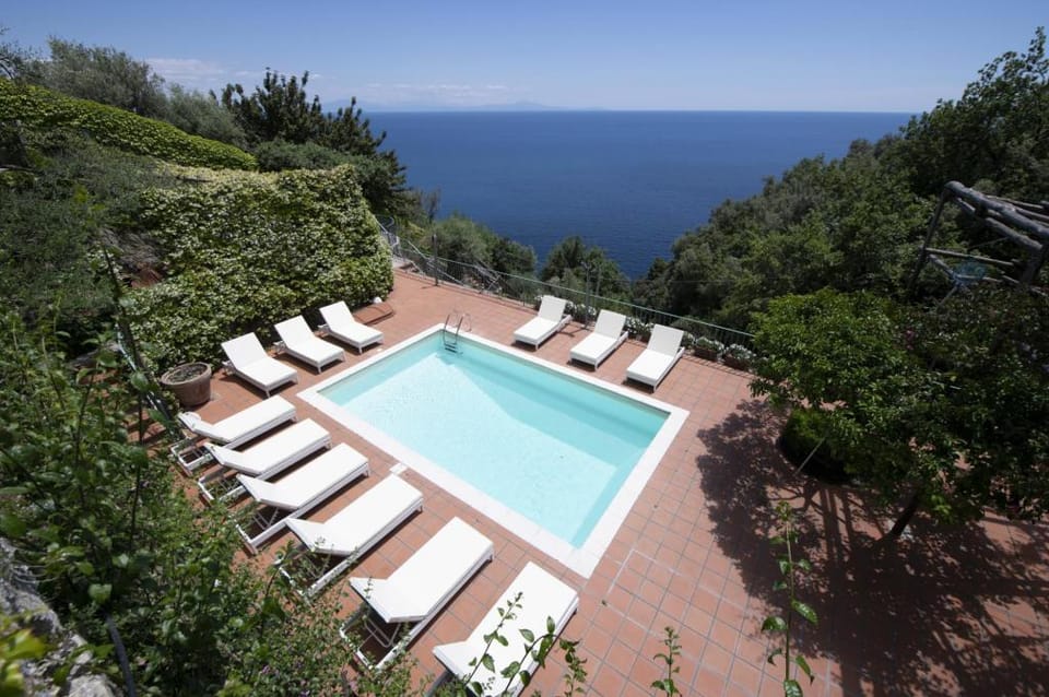 Villa Bijoux - Luxury Villa Sea View Apartment in Amalfi