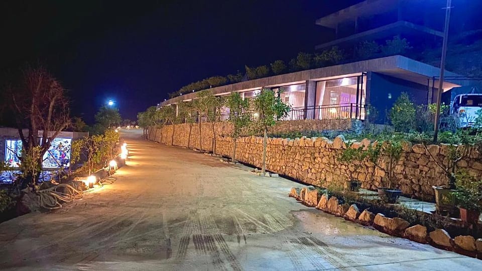 Vigolando Van Ho Resort & Restaurant Apartment in Laos
