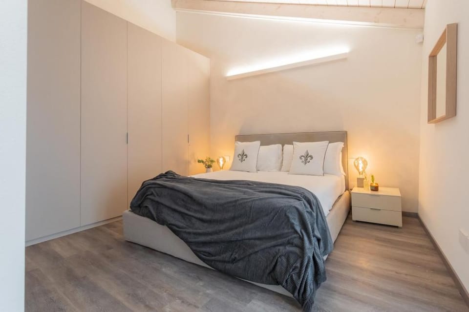 Muralto's Nest in Como Apartment in Como