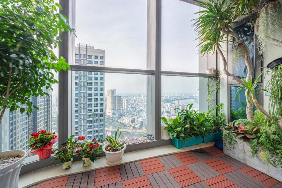 Two Bedrooms with Saigon river view Apartment in Ho Chi Minh City