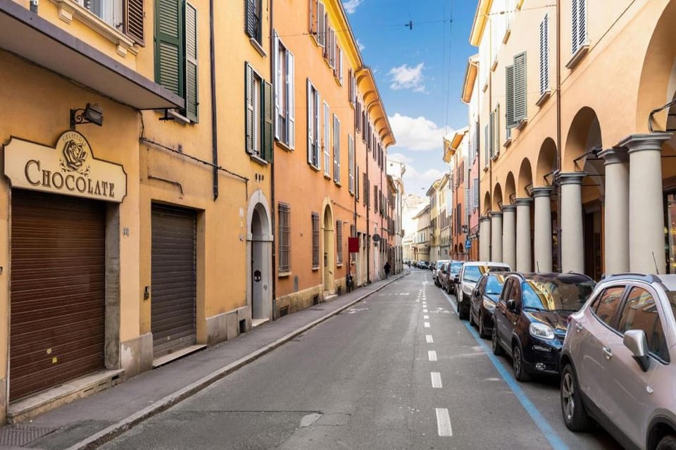 Appartamento Guerrazzi by Wonderful Italy Apartment in Bologna