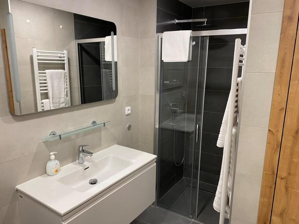 Apartman Klicperova 3kk Apartment in Lower Silesian Voivodeship