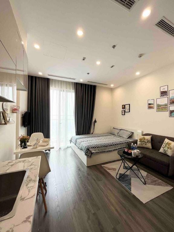 Lee' House VinSmart City-Tonkin Vacation rental in Laos