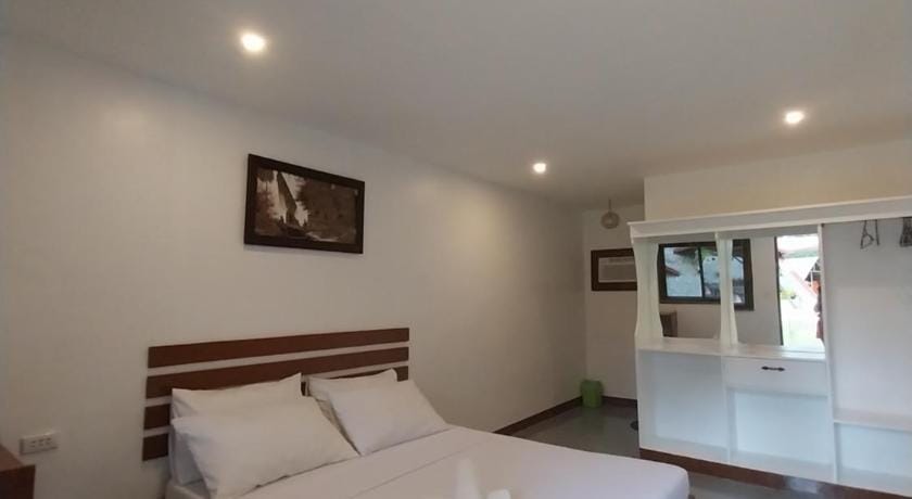 Loboc Nipa Huts Cottages Rental Bed and Breakfast in Central Visayas