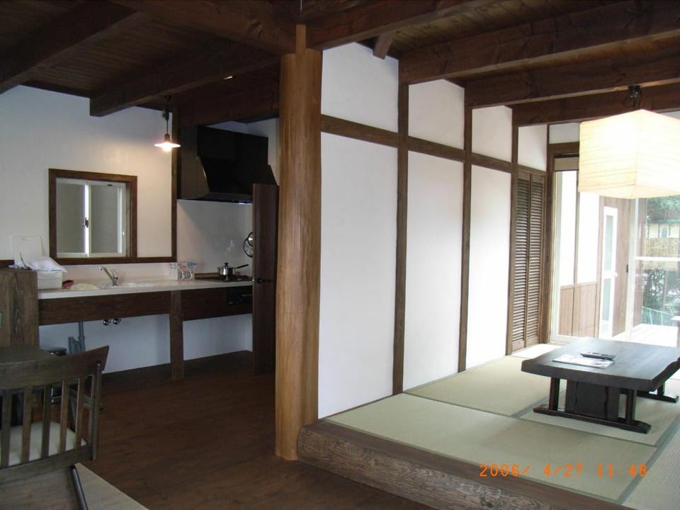 Onsen! Traditional Japanese-Style Private House [Hakusan Riverside Cottage] Unit 2-120 Vacation rental in Tokyo Prefecture