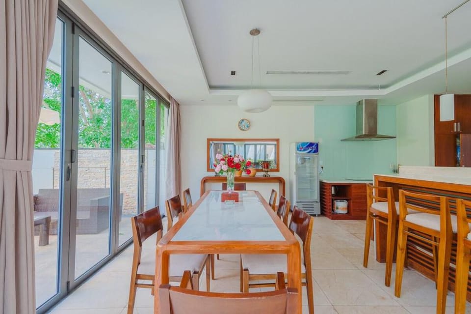Emblemsea  4Br golf view Villas in  Ocean Resort Villa in Hoa Hai