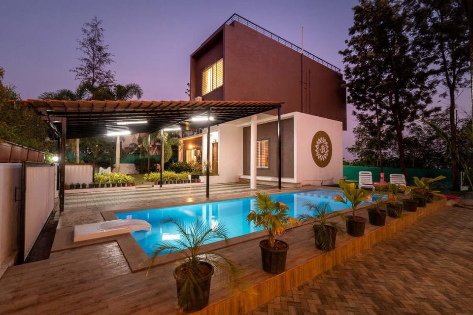 StayVista at Vinho Sunsets Villa in Maharashtra