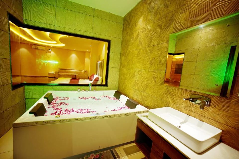 Hotel M2M Sonipat Hotel in Haryana