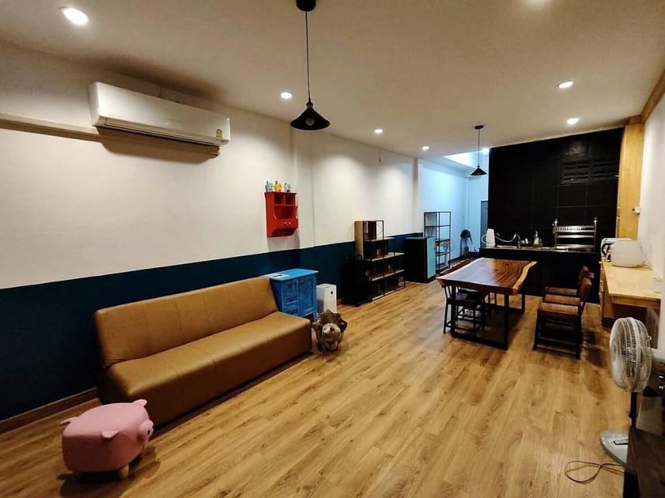 Three Bedrooms on the way to Doi Suthep Vacation rental in Chiang Mai
