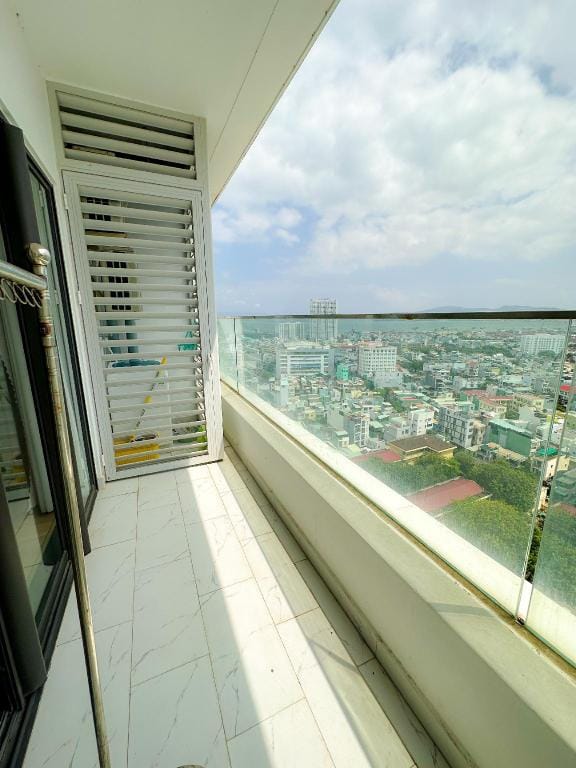 Quy Nhon Pearl - TMS LUXURY - Căn hộ view biển Apartment in Vietnam