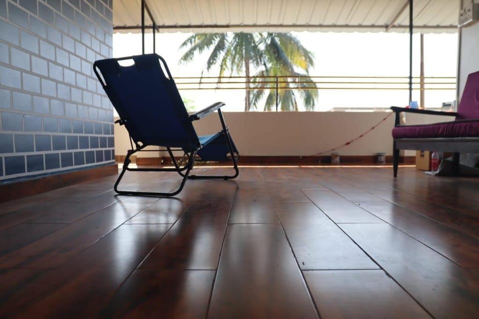 Attic4- Pvt kitchen ,AC@Rs350(Pay on use Per Day) Apartment in Bangladesh